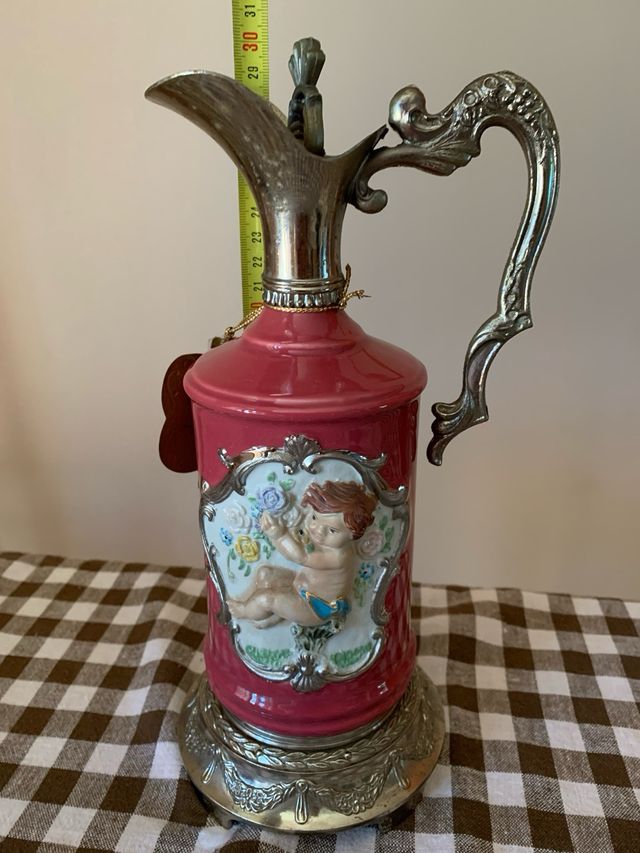 bellissima e raffinatissima caraffa in ceramica