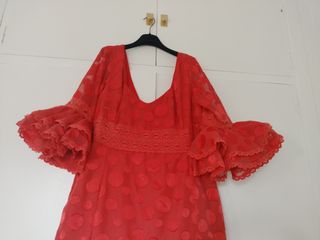 Traje Flamenca color coral 
