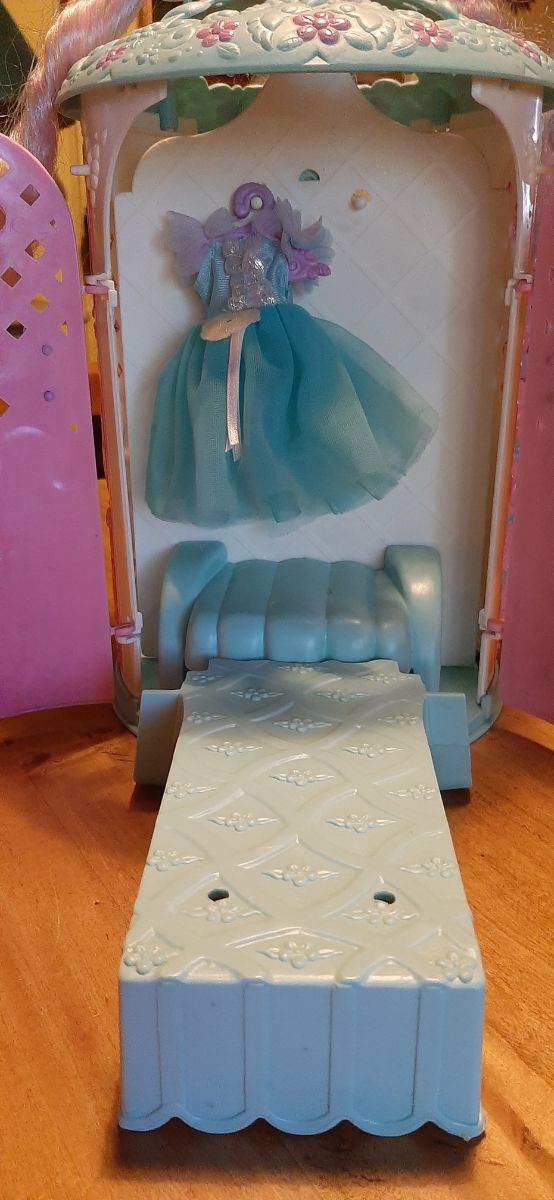 Trono di Bellezza Lady Lovely Locks interno verde