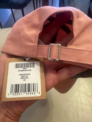 Cappellino The North Face rosa 