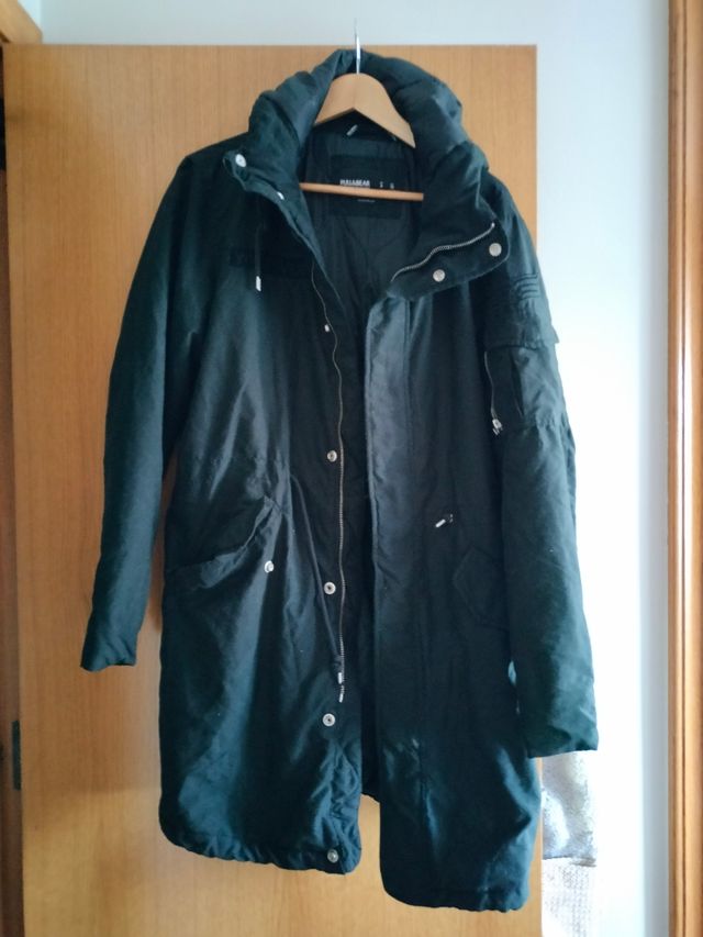 Parka negra Pull&Bear - Talla M