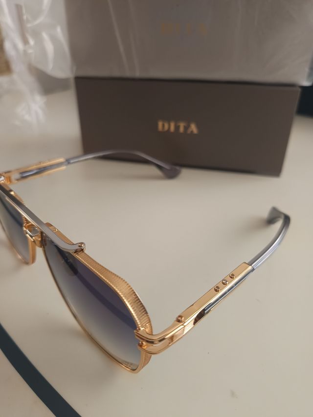 Dita KUDRU Sunglasses - Gold & Gradient gray