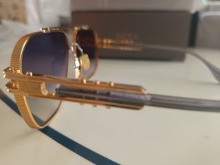 Dita KUDRU Sunglasses - Gold & Gradient gray 