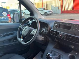 Opel Combo 2021 - 130.000km