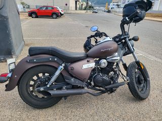 Moto Superlight chopper 125cc