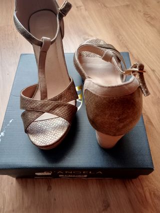 Zapatos ANGELA dorados fiesta