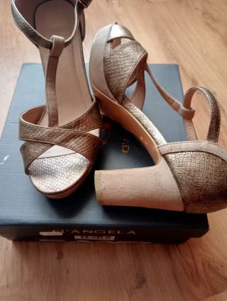 Zapatos ANGELA dorados fiesta