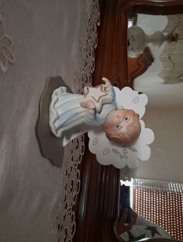 Angioletto bomboniera porcellana