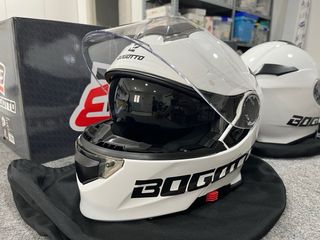 2 Cascos Bogotto Blancos Talla S