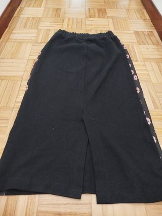 Falda midi Keep Trendy negra