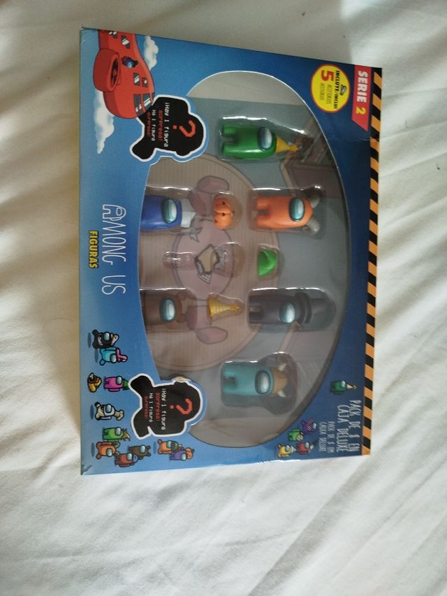 Figuras Among Us Serie 2
8 Among Us y 3 accesorio