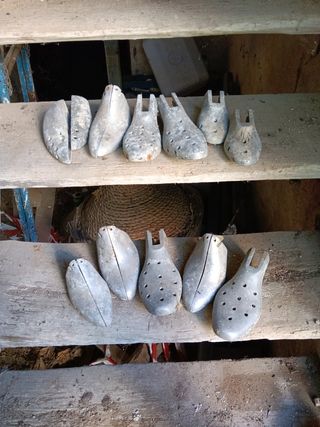 12 stampi scarpe vintage