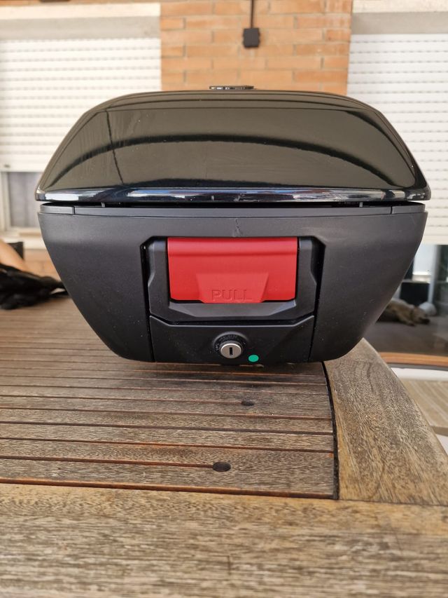 Baúl BMW 30L F900XR