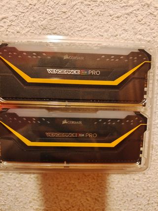 Corsair Vengeance RGB PRO 16GB 2x8GB DDR4 3600MHz