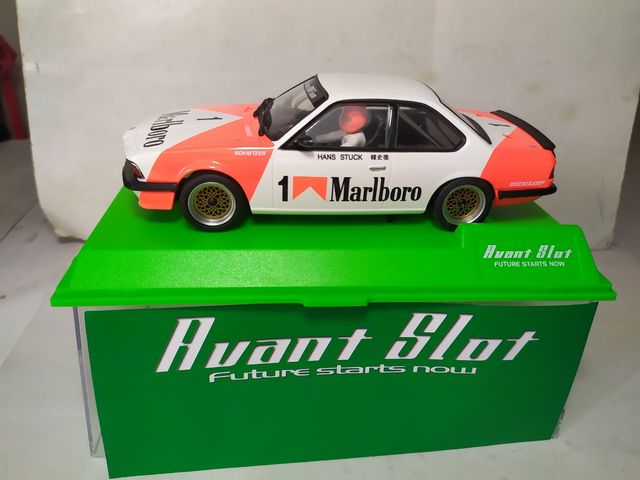 BMW 635 Marlboro Avant Slot