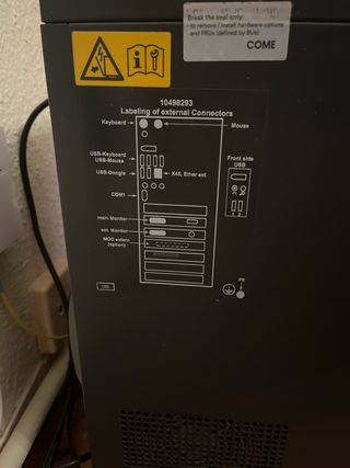PC Fujitsu + Monitor Samsung + Teclado
