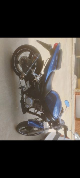 Daelim Road 125cc - Moto Azul