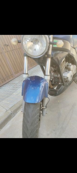Daelim Road 125cc - Moto Azul