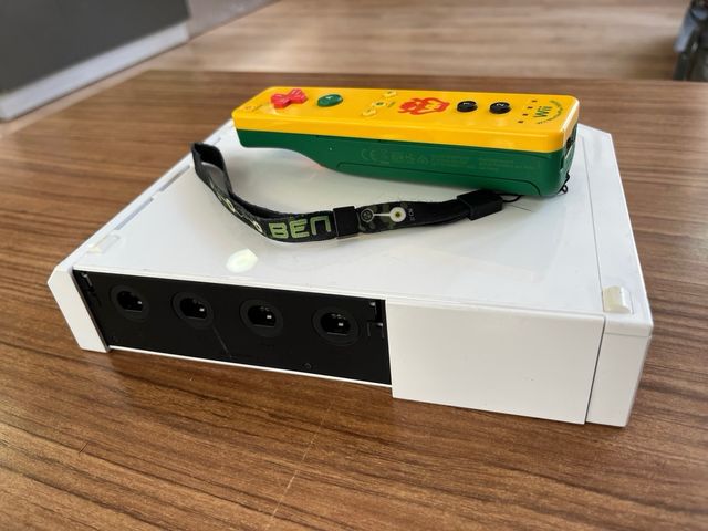 Wii MotionPlus Giallo