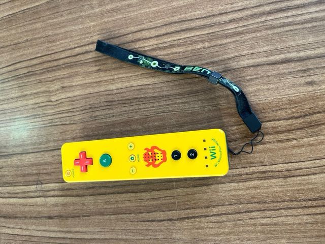 Wii MotionPlus Giallo