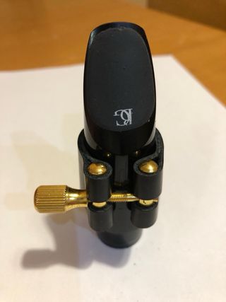 Abrazadera de cuero para Clarinete Sib