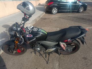 Keeway RKV 125 - Moto 125cc