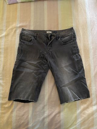 Shorts Jeans Grigio 
TAGLIA IT42