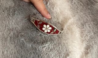 Pulsera Alpaca Mexico(la flor) rojo y plateado