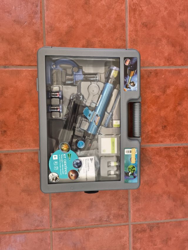 Kit científico: Microscopio y telescopio