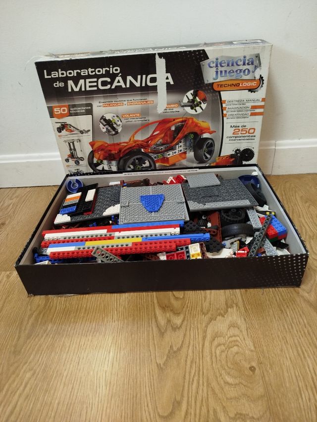 Lego suelto: Ciencia y Juego