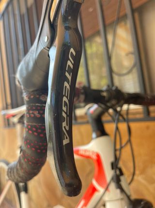 Bicicleta carretera CUBE AGREE