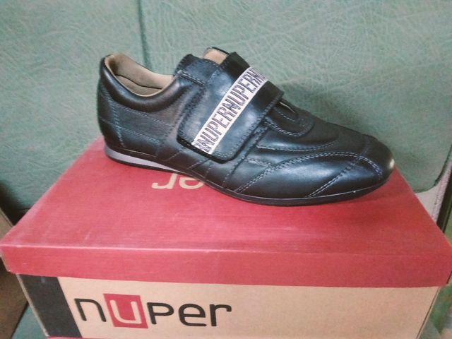 Zapato piel deportivo hombre velcro