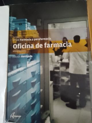 Libros 2º grado medio de Farmacia y Parafarmacia
