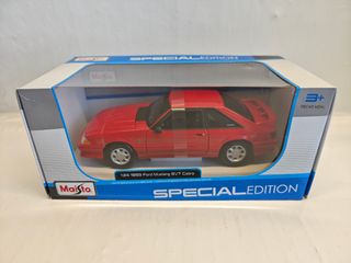 Ford Mustang 1:24 Maisto