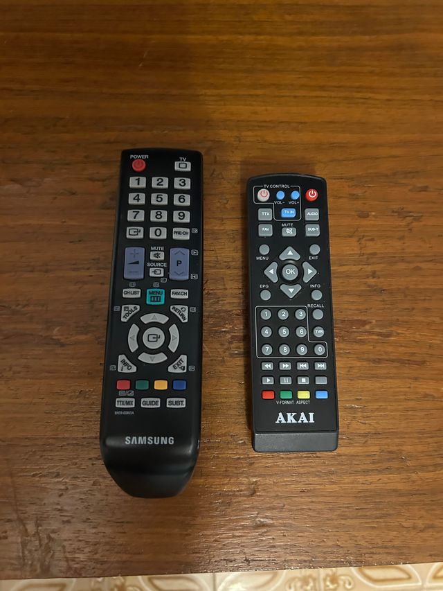 TV Samsung 40" LE-40A558P3FXXC