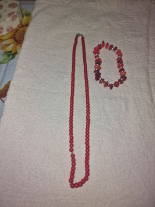 Collana e braccialetto rosso