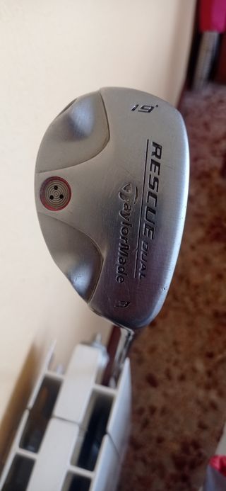 Palo TaylorMade 19º Hibrido