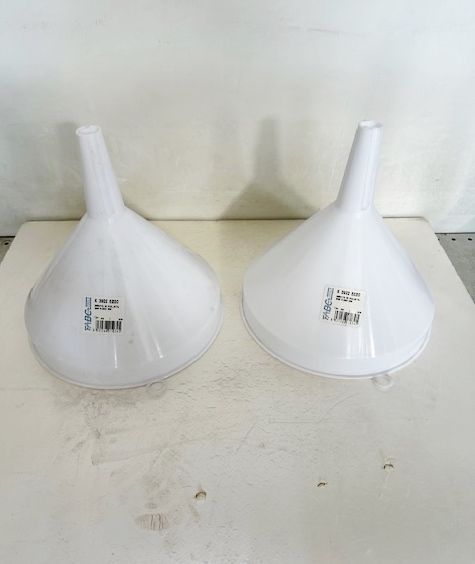 IMBUTI POLIETIL.RESISTENTI OLIO/BENZINA STOCK PZ.3