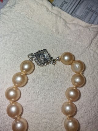 Collana perle beige e cristalli