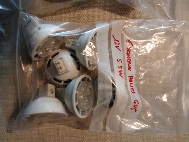 LOTE de 23 bombillas LED 12V 