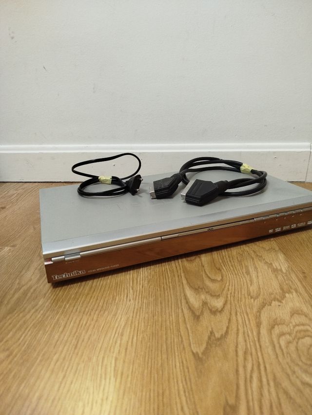 Reproductor DVD Technika