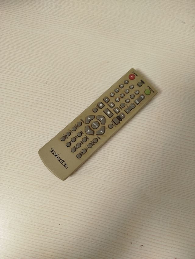 Reproductor DVD Technika