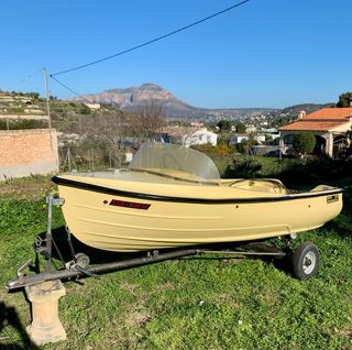 Barco clásico Dromedile 200