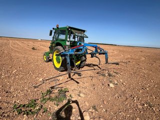 Servicios agricolas en Tomelloso