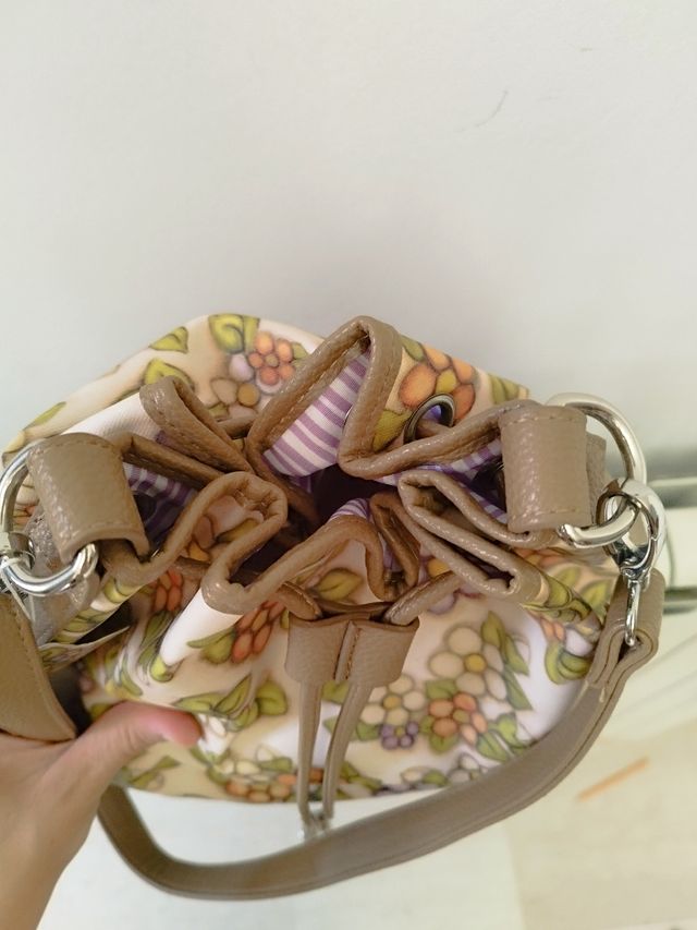 Borsa Thun a secchiello beige/multicolor