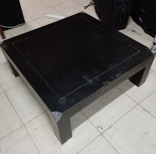 Mesa centro teka negra a restaurar