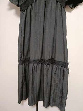 Vestido negro midi