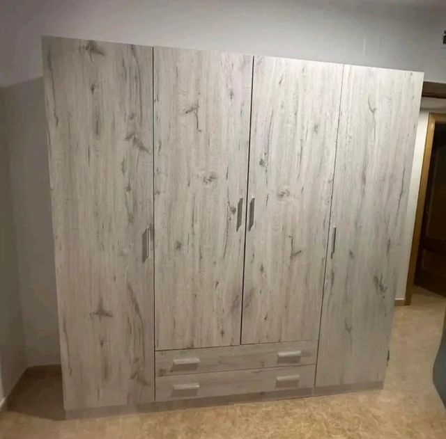 Armario o ropero NUVOS Y BARATOS