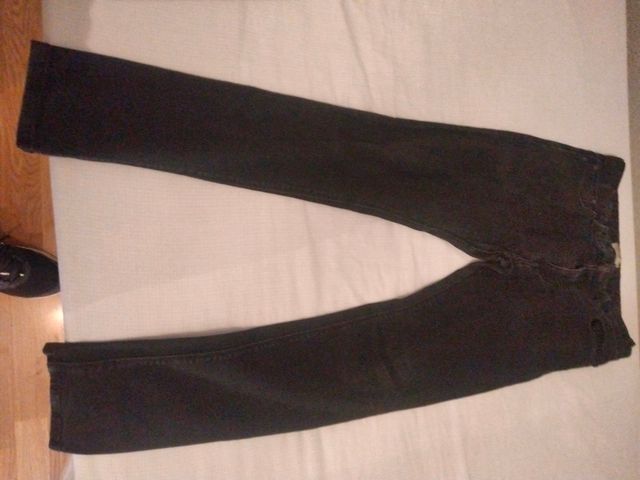 Jeans negros ajustados