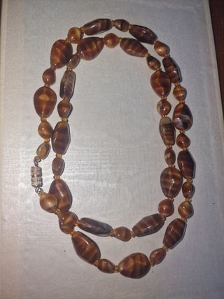 Collana ciondoli marroni